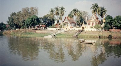 pa sak river and thai temple