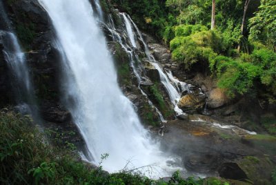 waterfall doi inthanon
