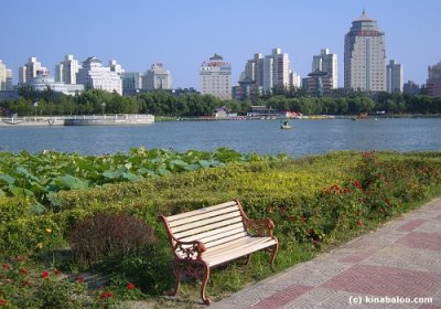 travel in lianhuachi lotus park