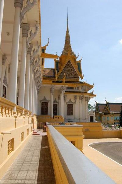 phnom penh royal palace facts