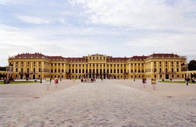 schonbrunn palace vienna